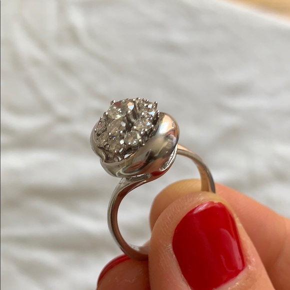 Diamond ring - Picture 8 of 8